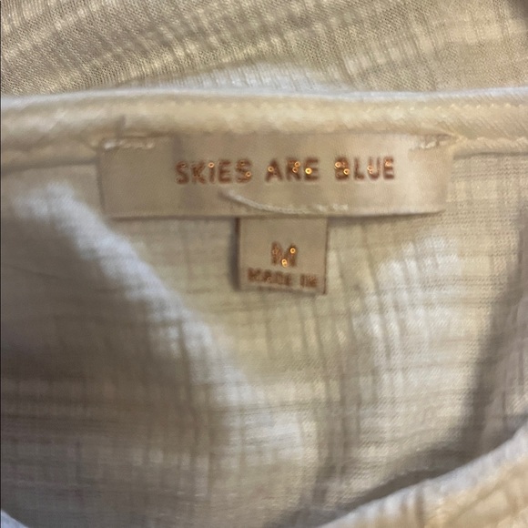 Skies Are Blue Cream and Navy Embroidered Blouse - Picture 2 of 3